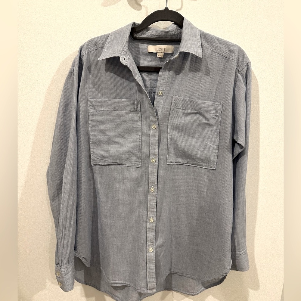 LOFT blue and white pinstripe button down cotton shirt xs